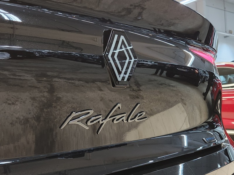 Renault Rafale vaihtoauto