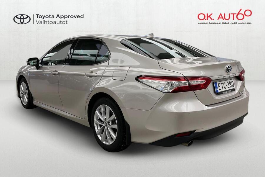 Toyota Camry vaihtoauto