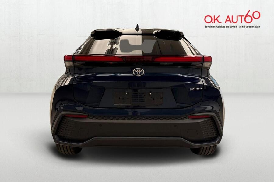 Toyota C-HR vaihtoauto