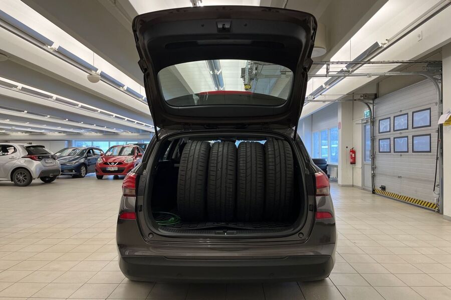 Hyundai i30 Wagon vaihtoauto