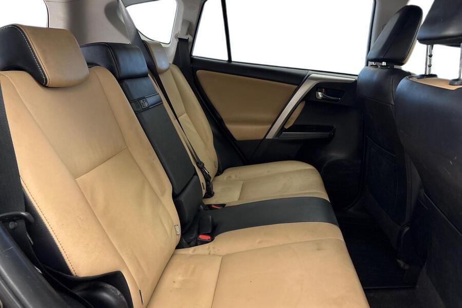 Toyota RAV4 vaihtoauto