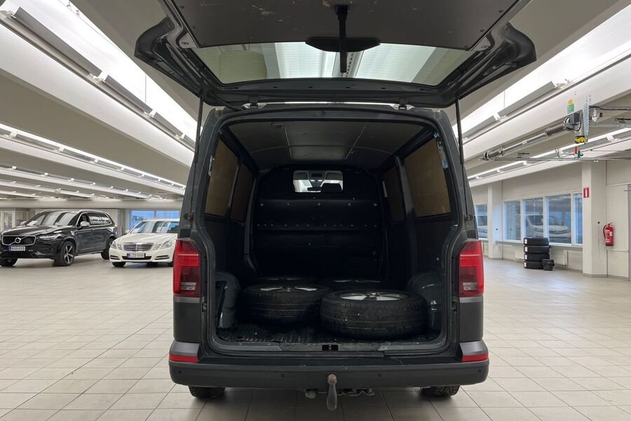 Volkswagen Transporter vaihtoauto