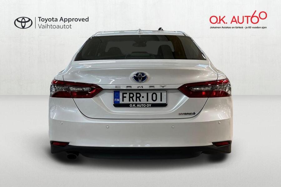 Toyota Camry vaihtoauto