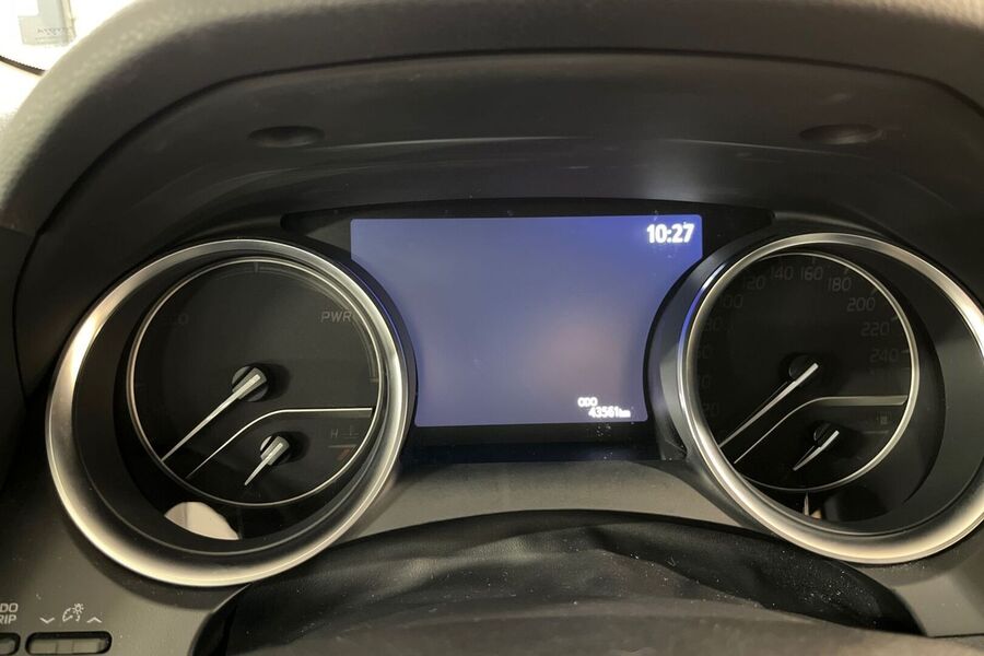 Toyota Camry vaihtoauto