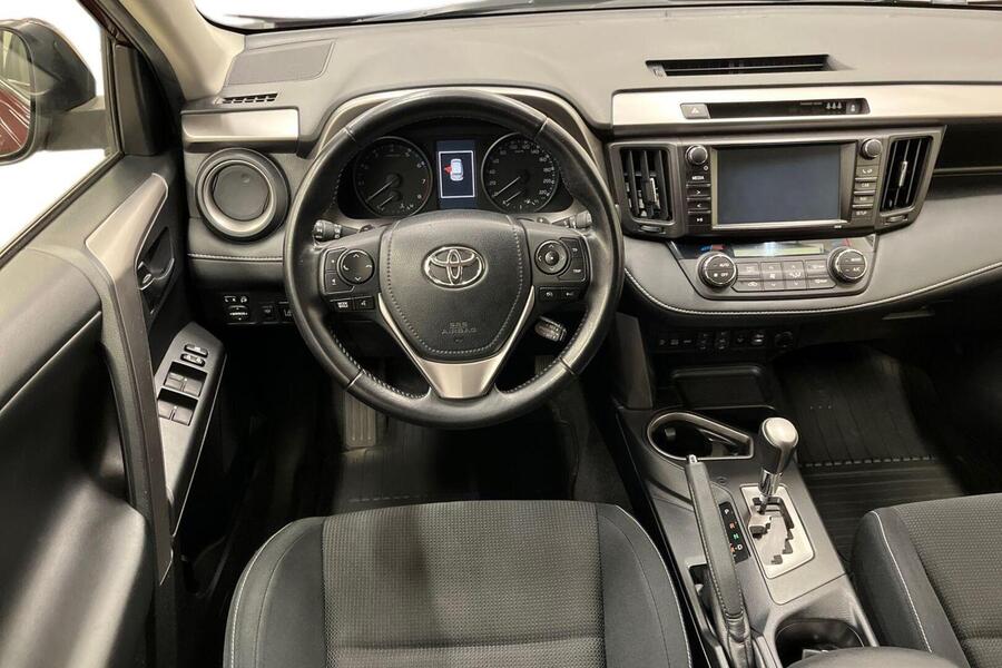 Toyota RAV4 vaihtoauto