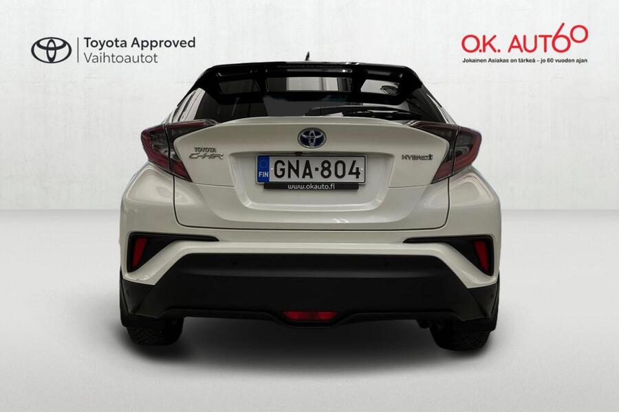 Toyota C-HR vaihtoauto