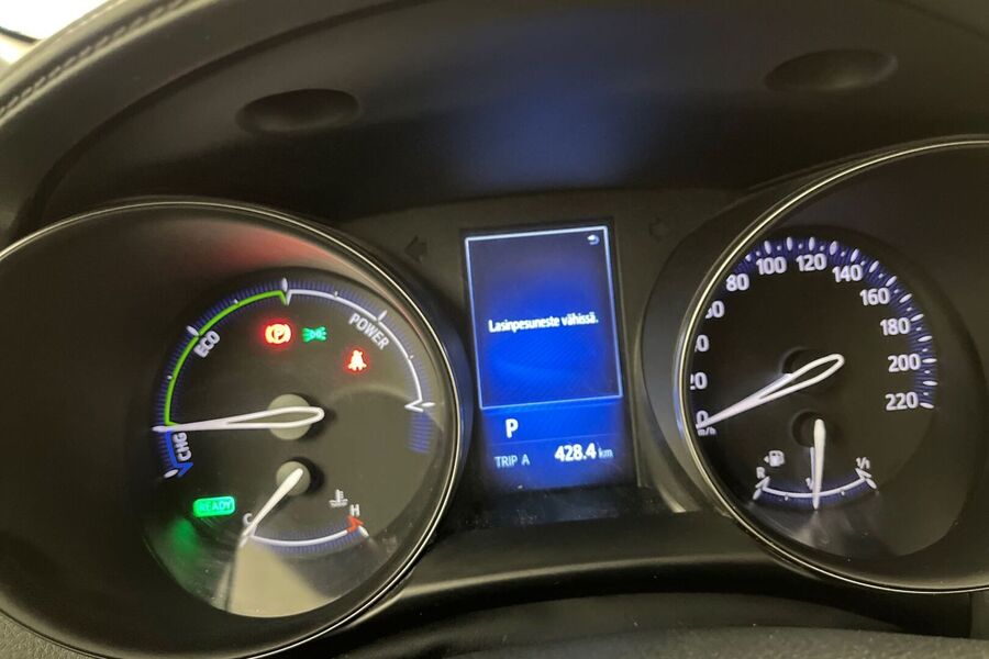 Toyota C-HR vaihtoauto