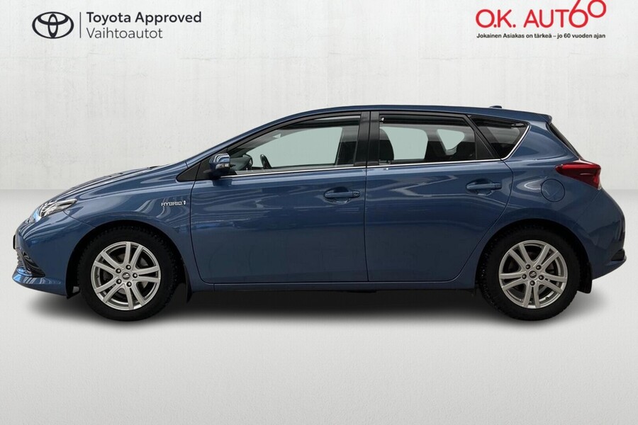 Toyota Auris vaihtoauto