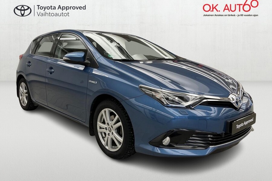 Toyota Auris vaihtoauto