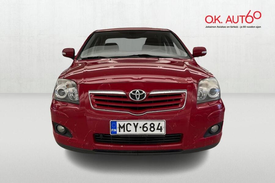 Toyota Avensis vaihtoauto