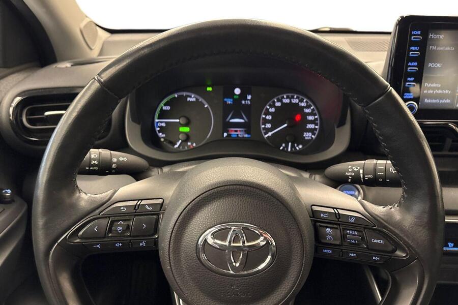 Toyota Yaris vaihtoauto