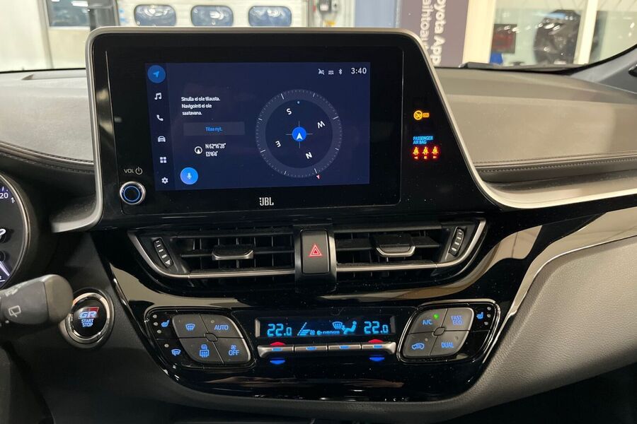 Toyota C-HR vaihtoauto