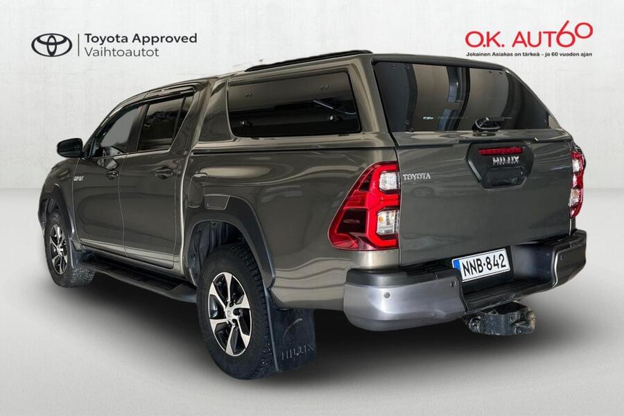 Toyota Hilux vaihtoauto