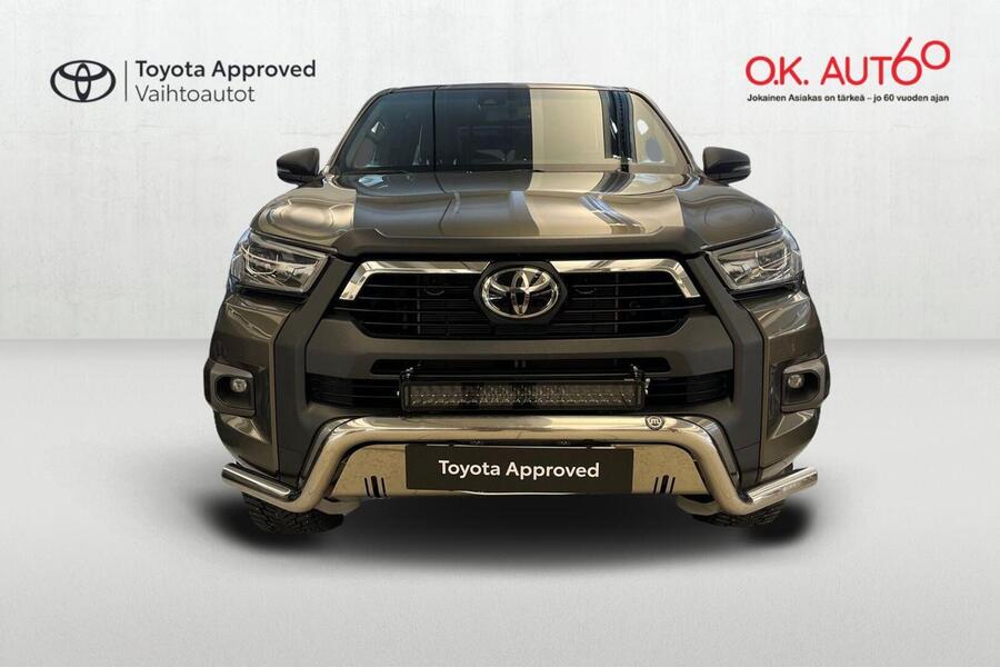 Toyota Hilux vaihtoauto