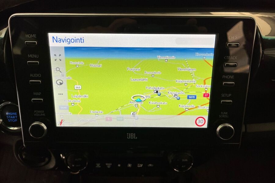 Toyota Hilux vaihtoauto