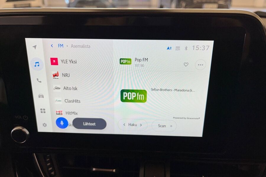 Toyota C-HR vaihtoauto