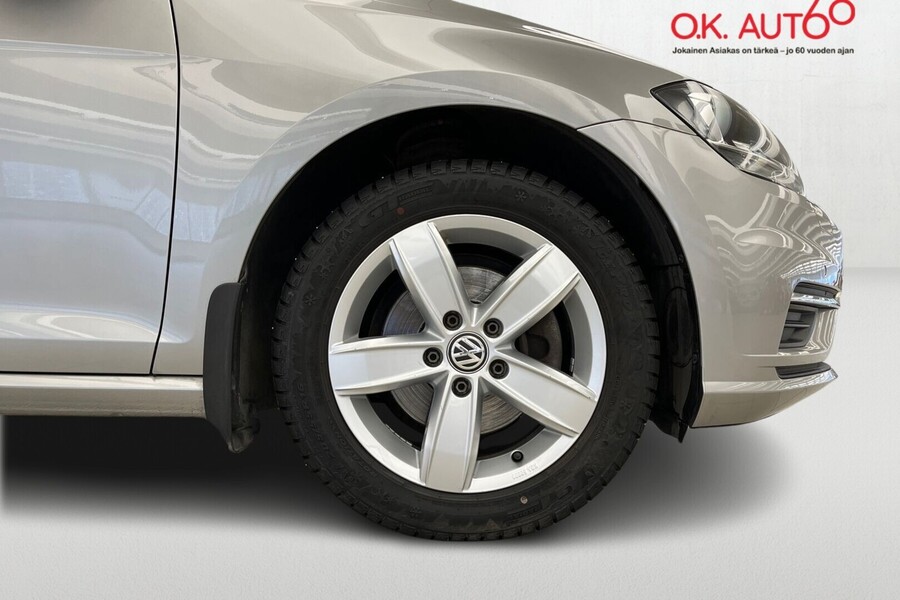 Volkswagen Golf vaihtoauto