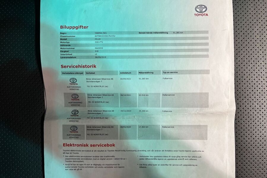 Toyota Hilux vaihtoauto