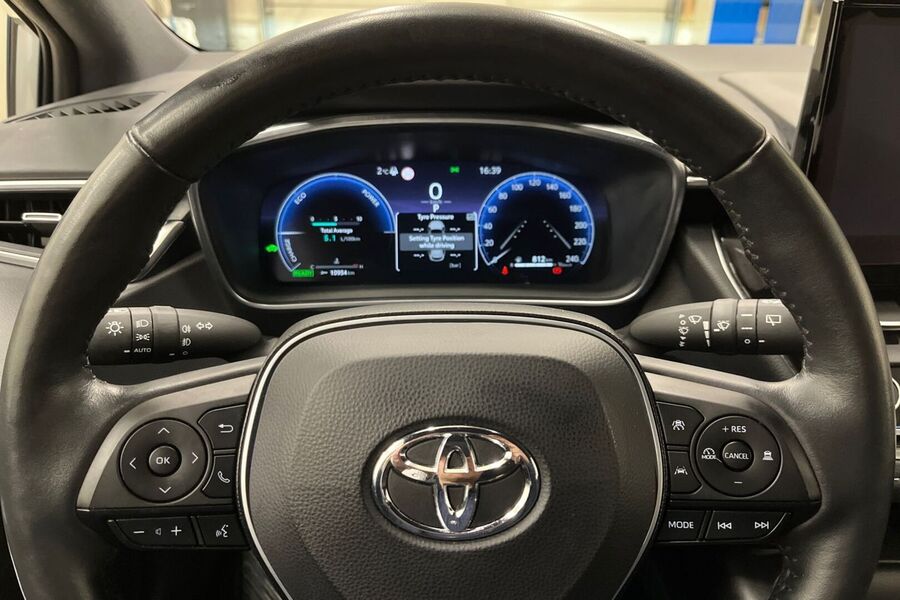 Toyota Corolla vaihtoauto