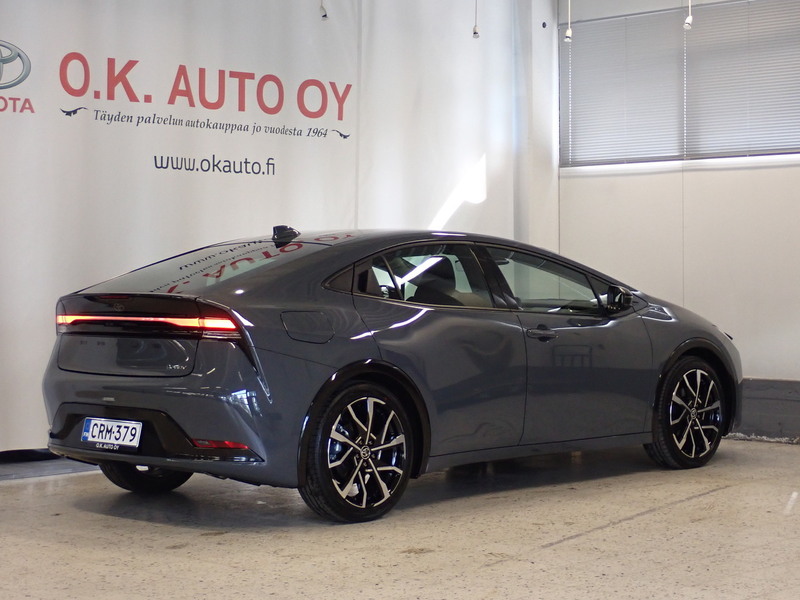 Toyota Prius Plug-in vaihtoauto