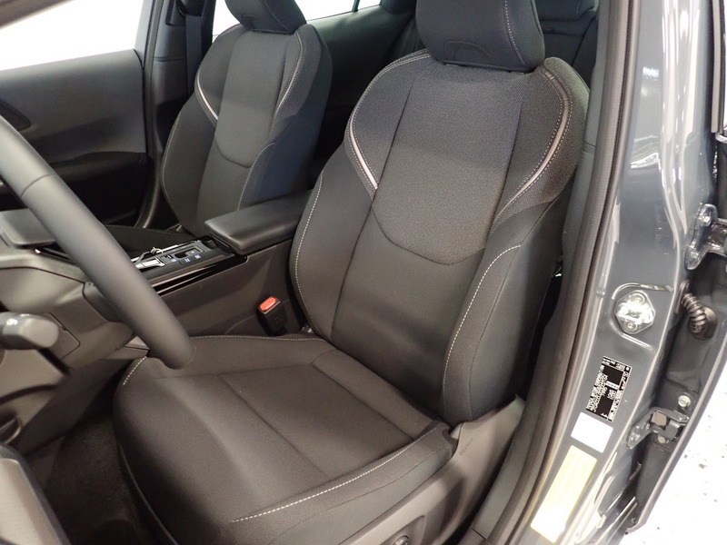 Toyota Prius Plug-in vaihtoauto