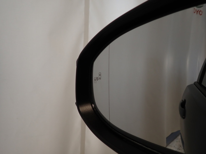 Toyota Prius Plug-in vaihtoauto