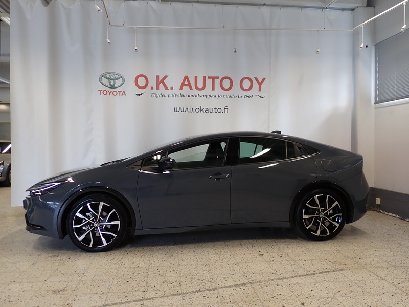 Toyota Prius Plug-in vaihtoauto