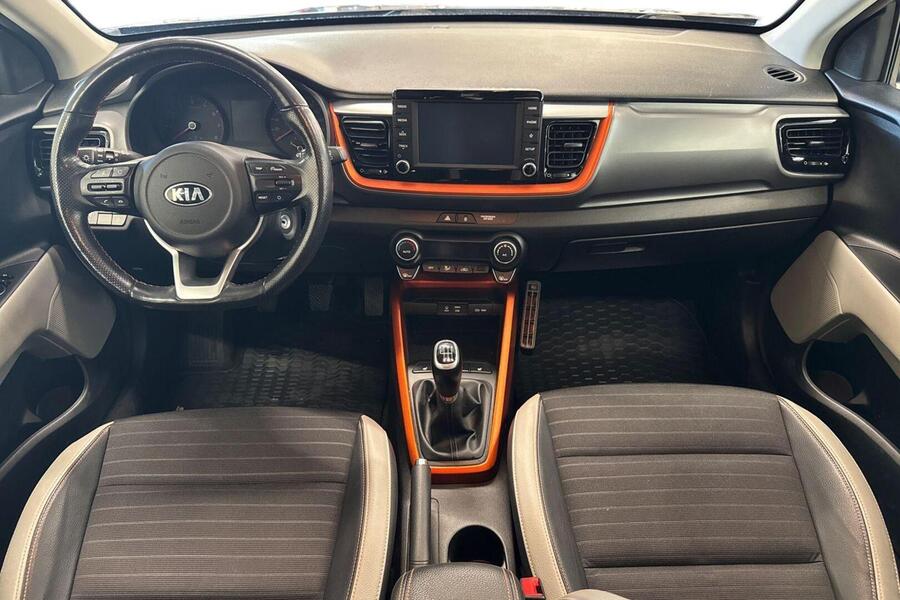 Kia Stonic vaihtoauto