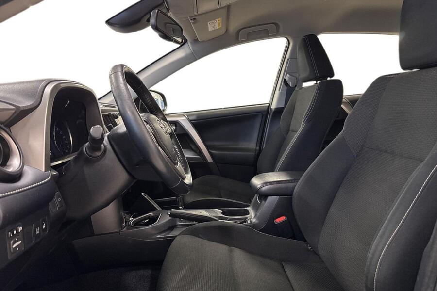 Toyota RAV4 vaihtoauto