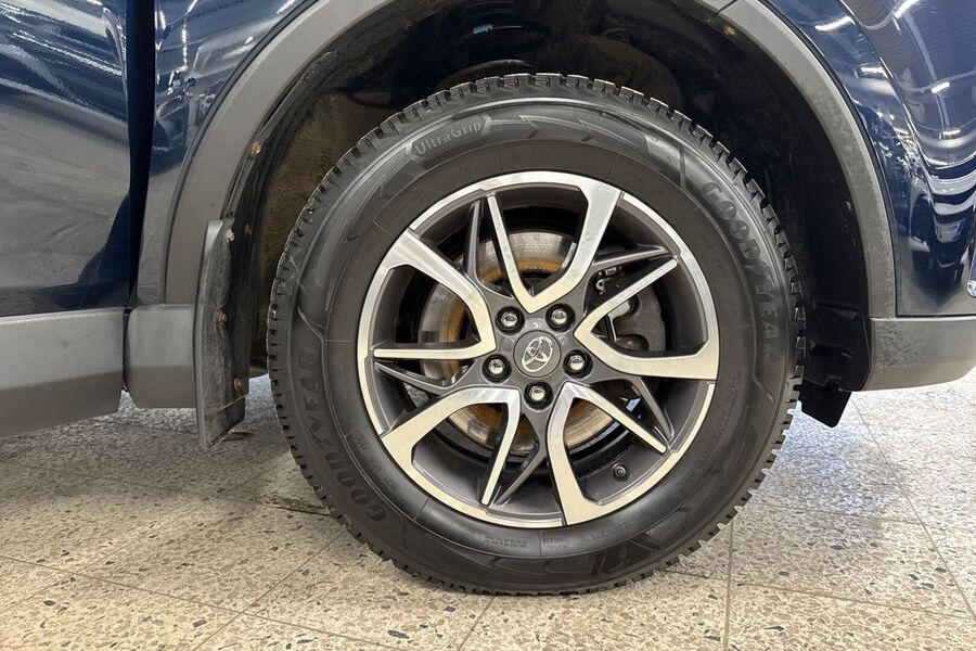 Toyota RAV4 vaihtoauto