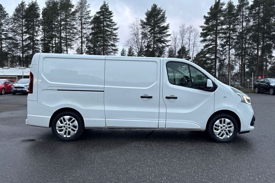 Renault Trafic vaihtoauto