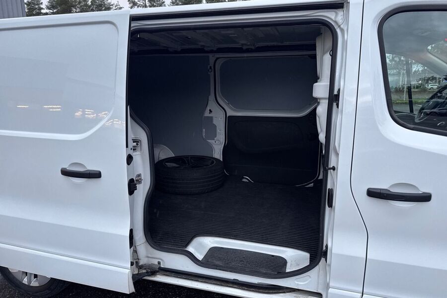 Renault Trafic vaihtoauto