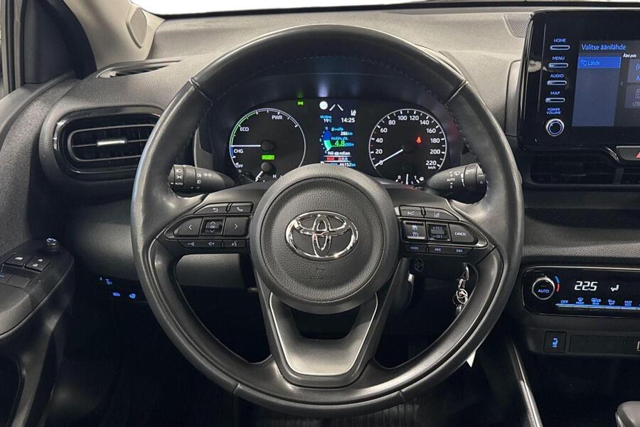 Toyota Yaris vaihtoauto