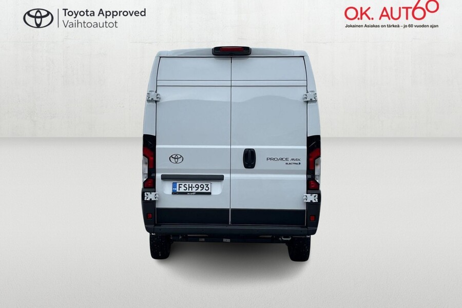 Toyota Proace MAX vaihtoauto