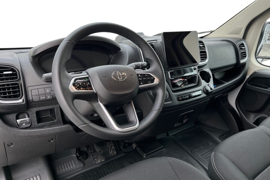 Toyota Proace MAX vaihtoauto