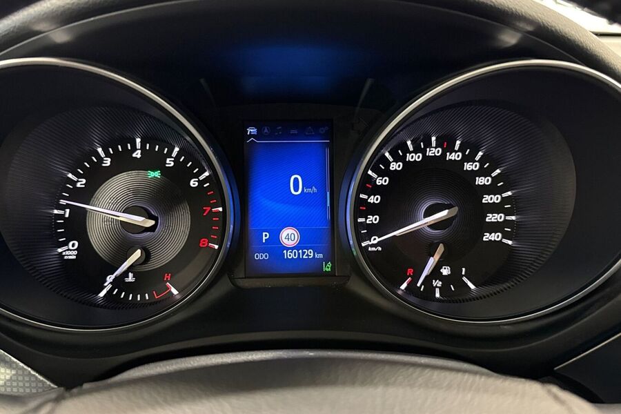 Toyota Avensis vaihtoauto