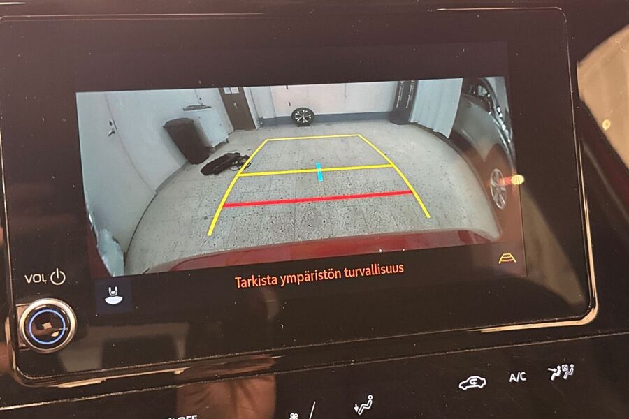 Toyota bZ4X vaihtoauto