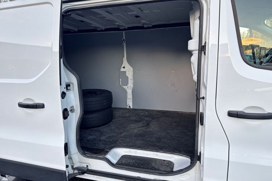 Renault Trafic vaihtoauto