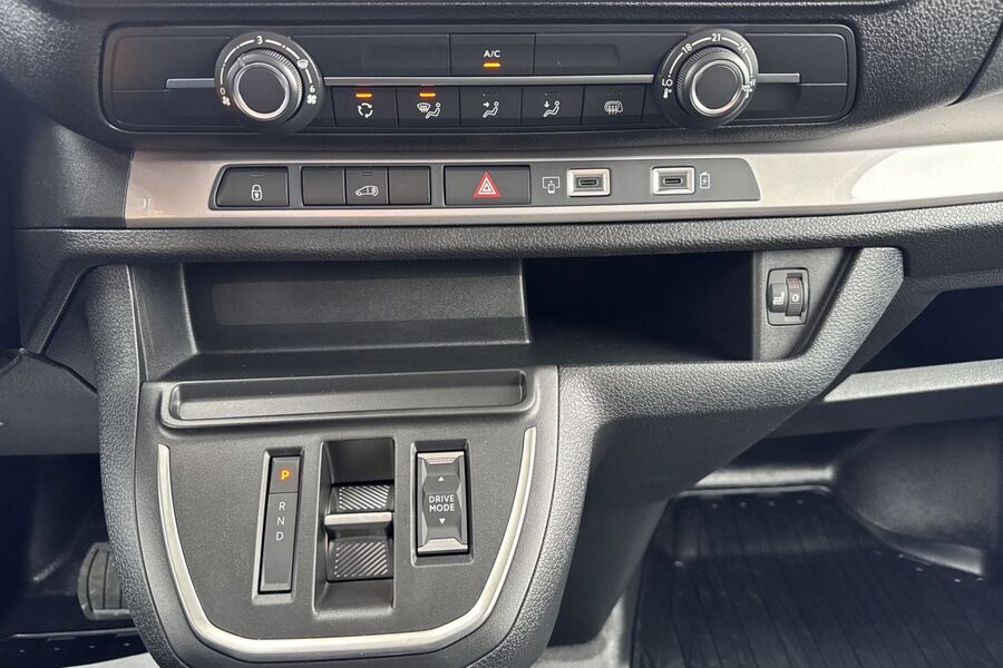 Toyota Proace EV vaihtoauto