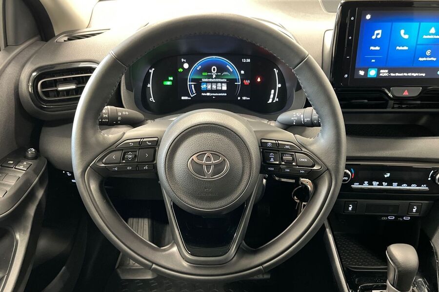 Toyota Yaris vaihtoauto