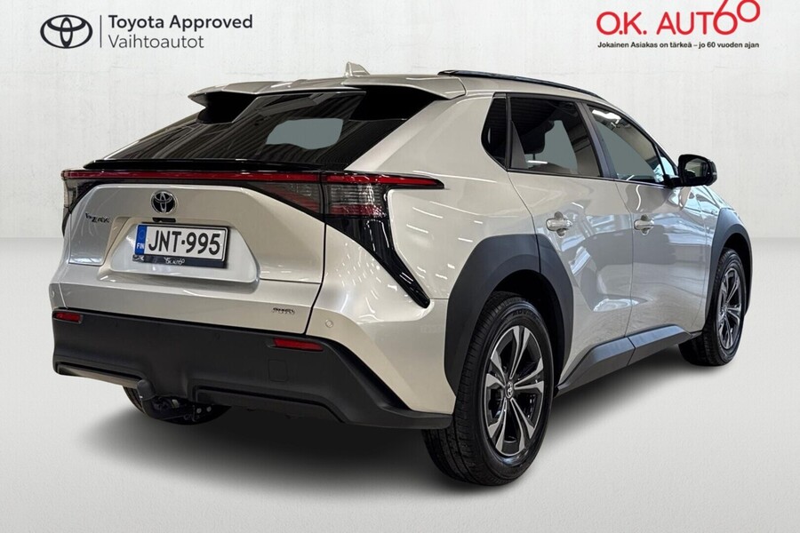 Toyota bZ4X vaihtoauto