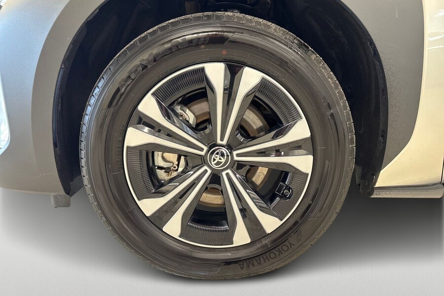 Toyota bZ4X vaihtoauto