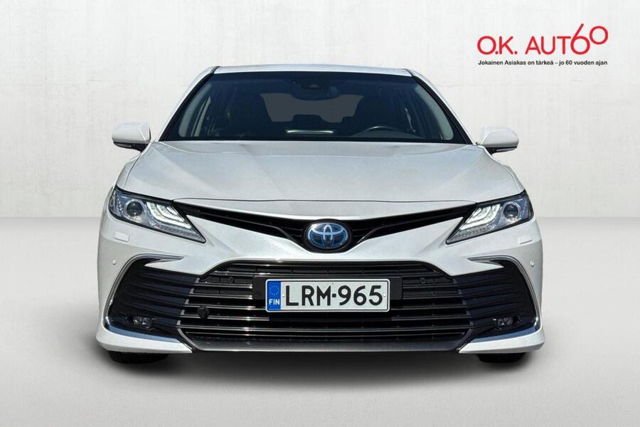 Toyota Camry vaihtoauto