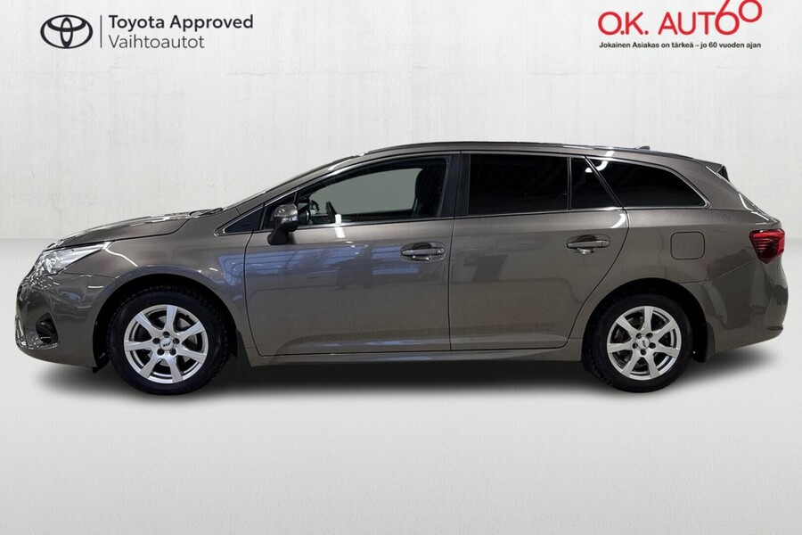 Toyota Avensis vaihtoauto