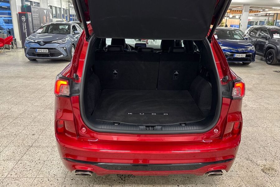 Ford Kuga vaihtoauto