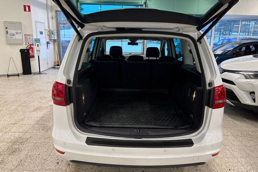 Volkswagen Sharan vaihtoauto