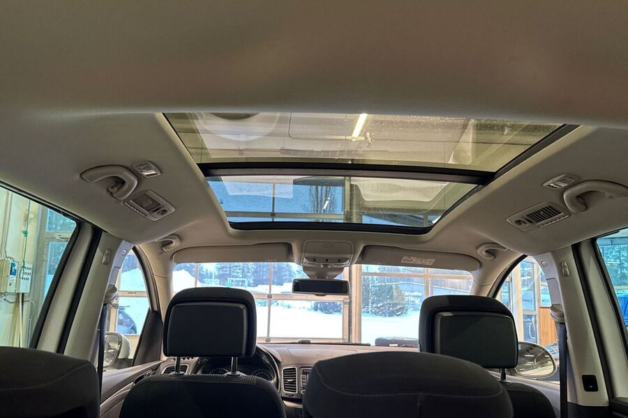 Volkswagen Sharan vaihtoauto