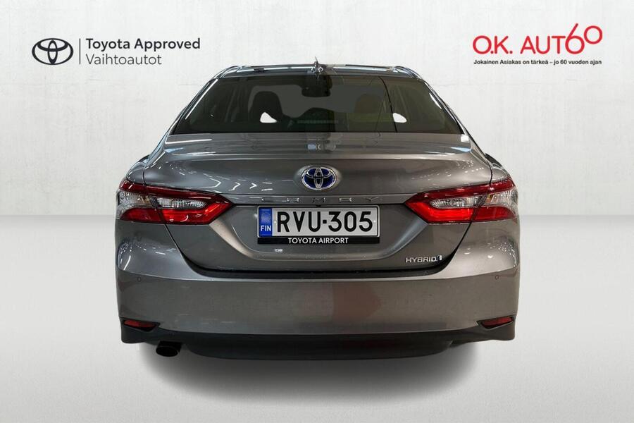 Toyota Camry vaihtoauto