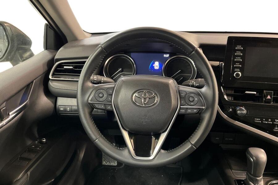 Toyota Camry vaihtoauto