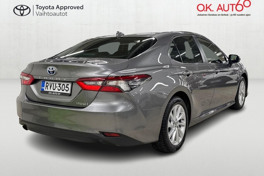 Toyota Camry vaihtoauto